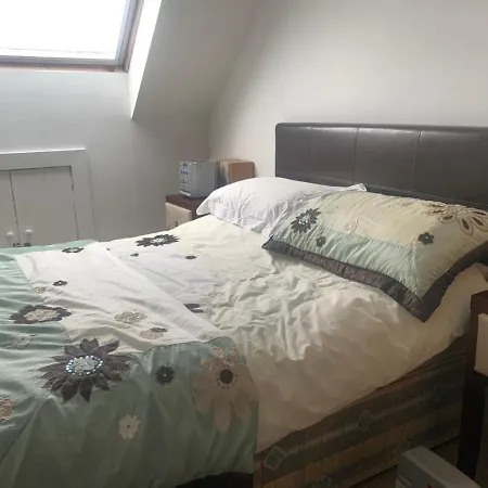 Apartman By The Beach